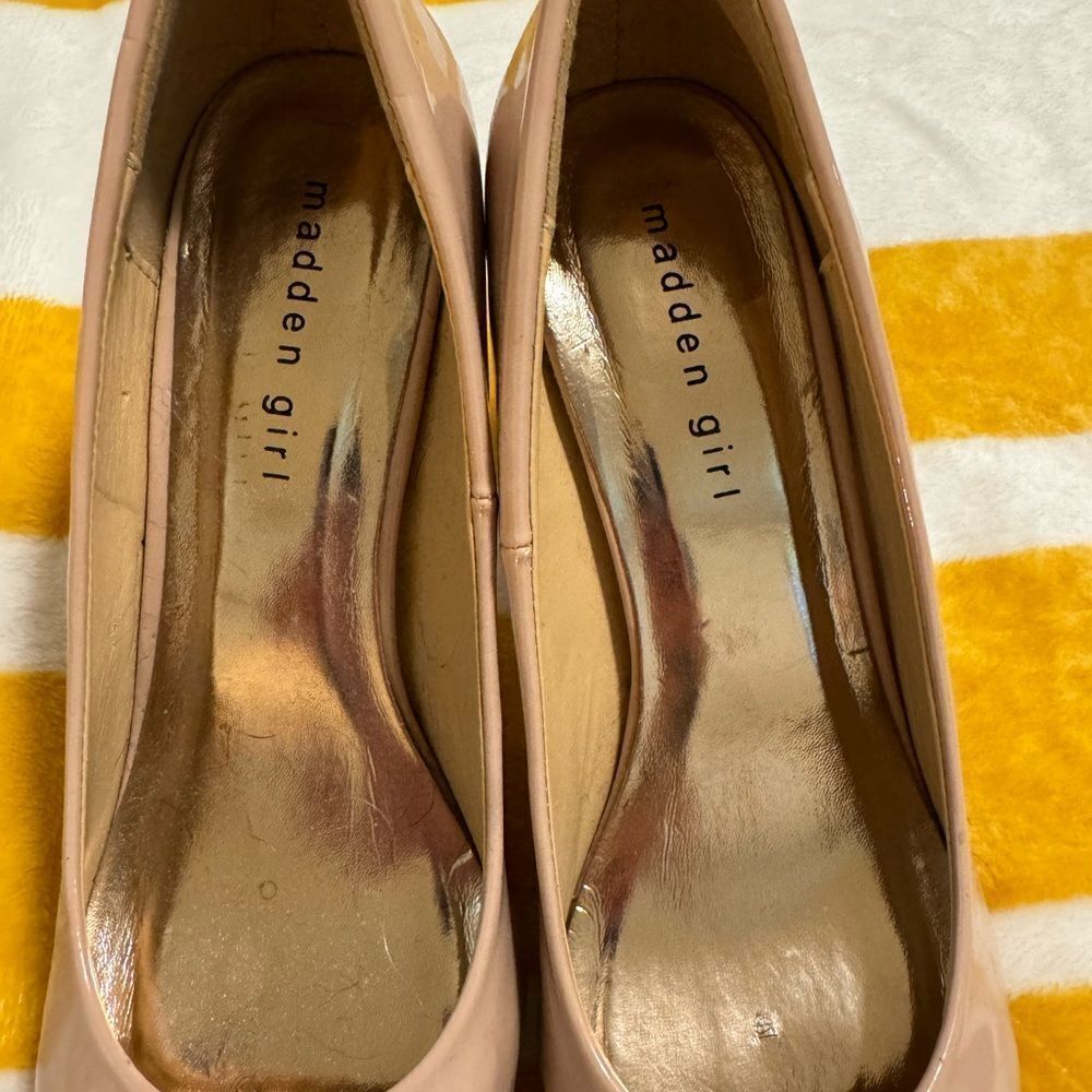 Madden Girl nude color heel Women’s size 8 nude shoes pumps high designer cute - Picture 5 of 8